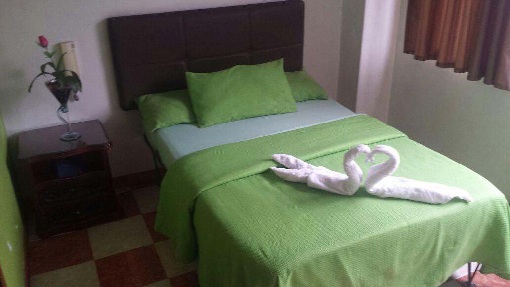 Hotel Las Palmas Fontibon โบโกตา ภายนอก รูปภาพ
