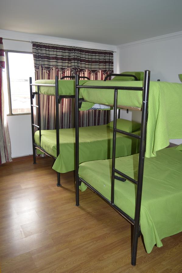 Hotel Las Palmas Fontibon โบโกตา ภายนอก รูปภาพ